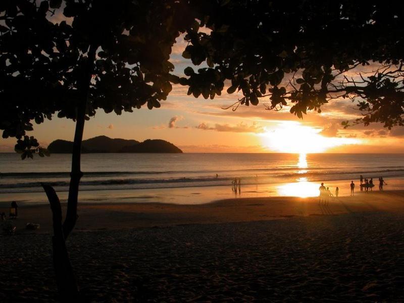 Pousada Aroeira Barra do Sahy Buitenkant foto